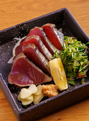 カツオの藁焼き